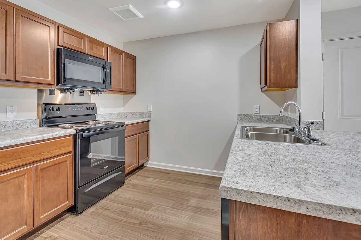 Building Photo - Summerdale Apartments