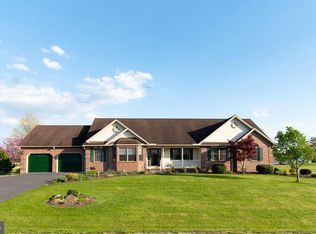 2165 Harney Rd, Littlestown, PA 17340