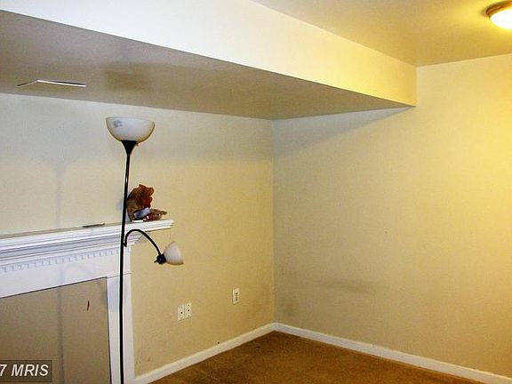2nd image of 14889 Cherrydale Dr