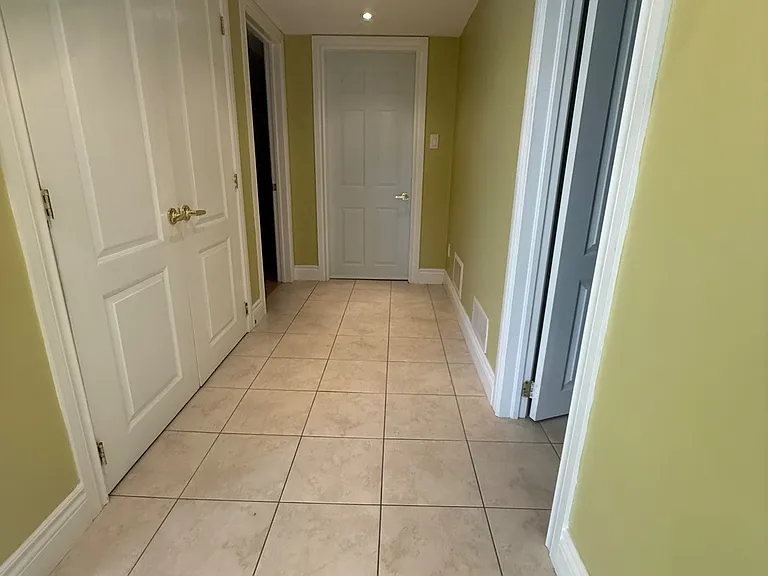 13 Gray Park Dr #LOWER — Photo 7