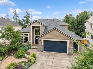 3026 SW Dickinson St, Portland, OR 97219