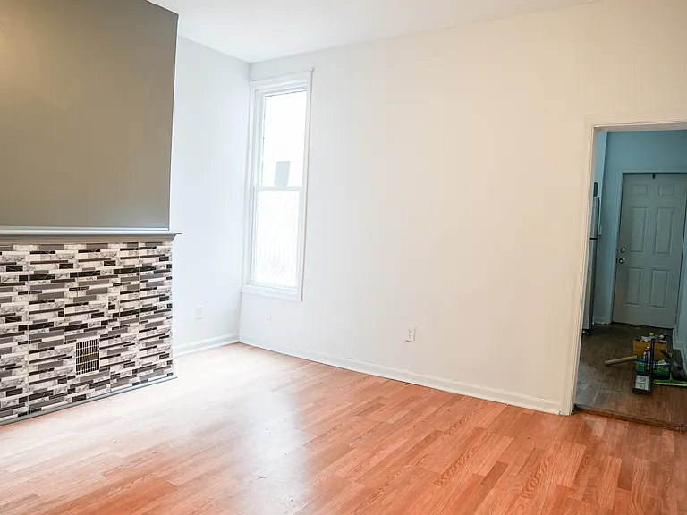 1412 E Lafayette Ave — Photo 21