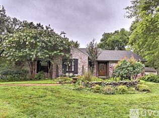 2038 Castleman Dr, Nashville, TN 37215