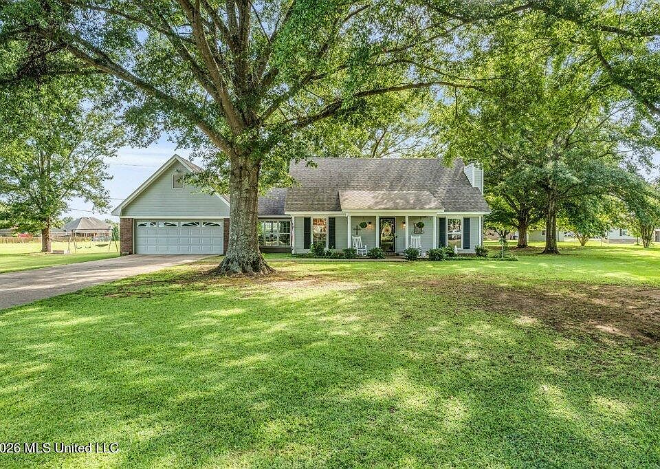 1st image of 108 Countryside Ln