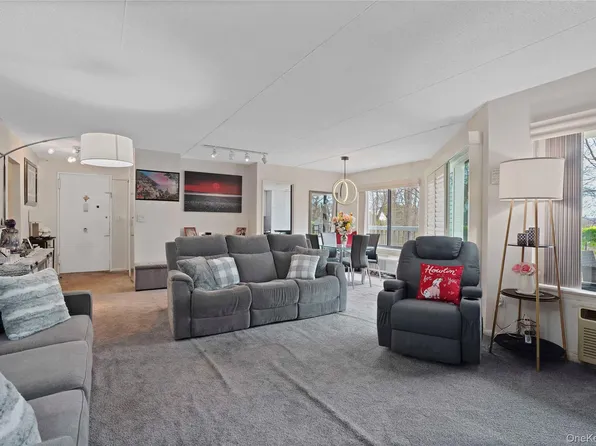 500 High Point Drive #211, Hartsdale, NY 10530