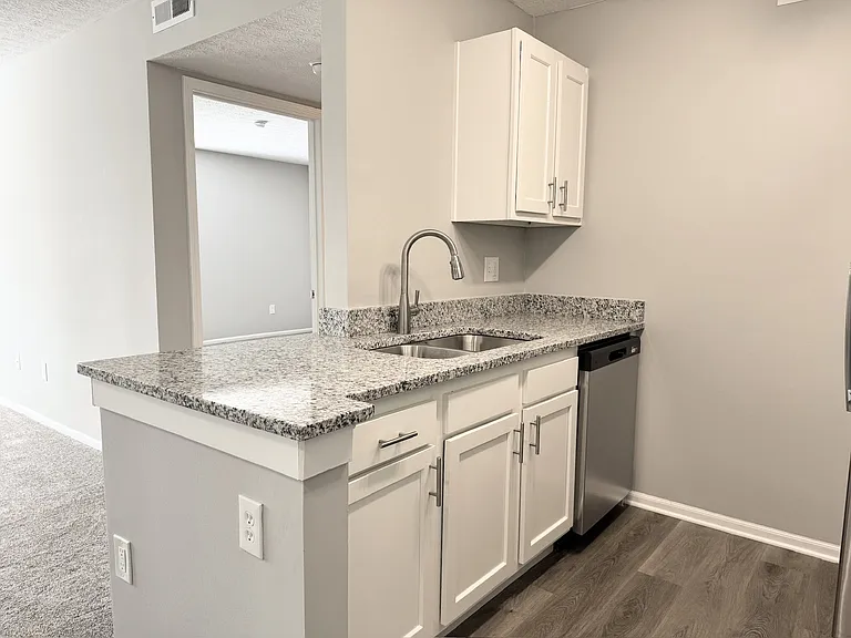 Greensview — Photo 6