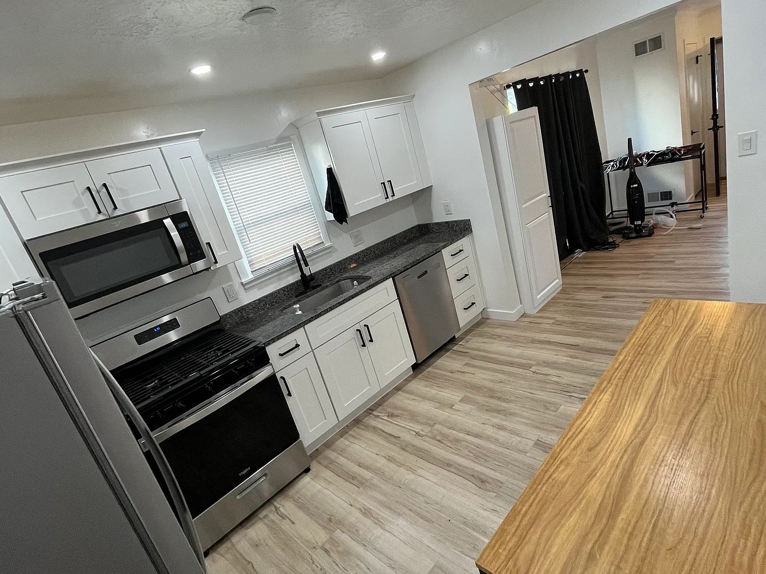E 5900 S, Salt Lake City — Photo 4