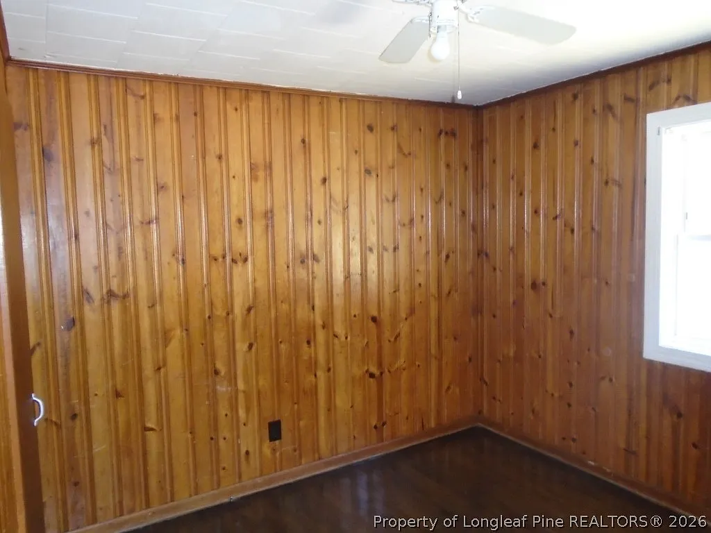 2 bed, 1.0 bath, 800 sqft, $895 — Photo 2
