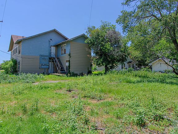 5th image of 1428 Texas St