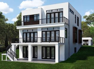 670 Tonkawa Rd, Mound, MN 55364