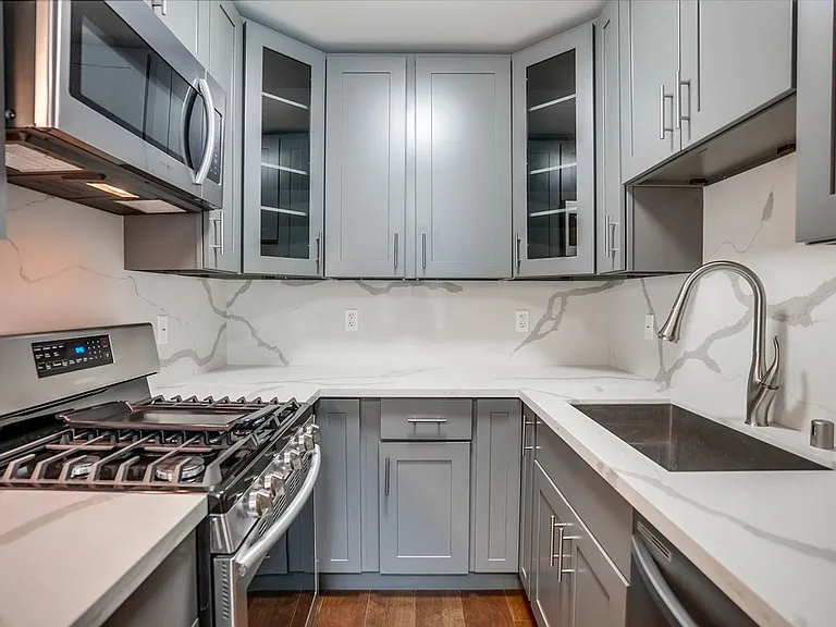 920 Enterprise Ave — Photo 8