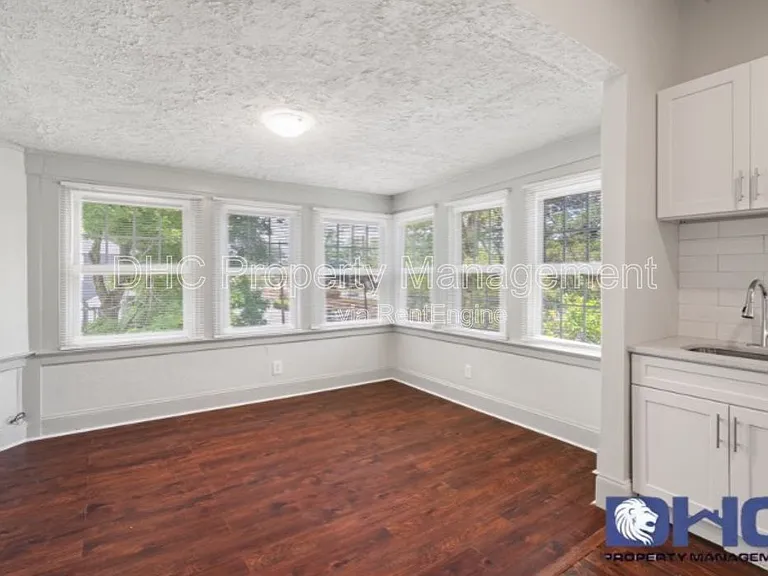 3556 E Main St #4 — Photo 5