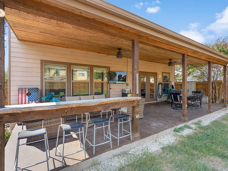 4611 Peach Grove Rd — Photo 9