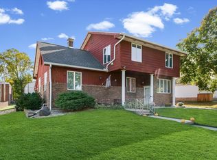 300 N Lincoln St, Thomasboro, IL 61878