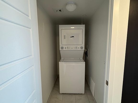 4th image of 1010 Sandy Beach Rd #1801