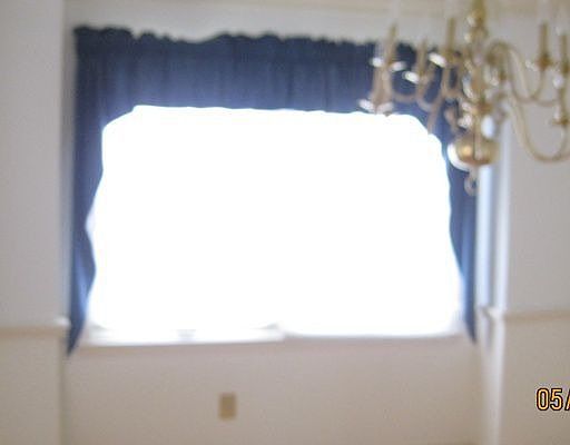 4th image of 2067 Riverwood Dr