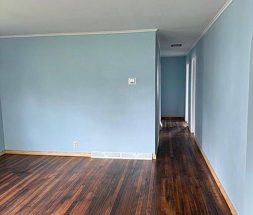 2nd image of 623 Cooper St