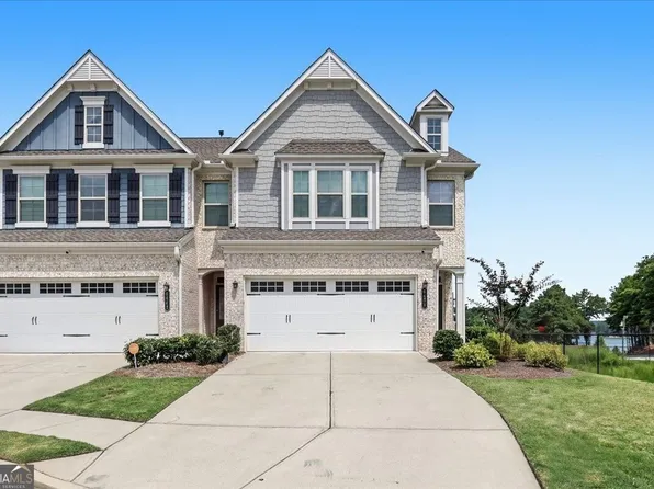 6458 Lanier Harbor Lndg, Buford, GA 30518
