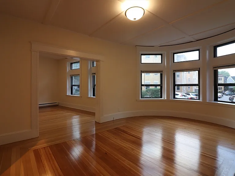 12 Park St — Photo 7