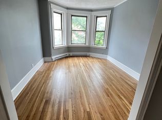 883 Huntington Ave APT 5, Boston, MA 02115