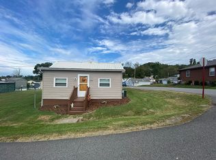 8349 Plainwood Ave, Clarksburg, WV 26301