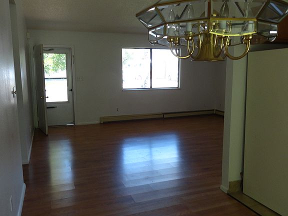4th image of 453.5 Cottonwood Lake Dr