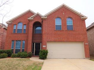 9501 Navarro St, Crowley, TX 76036