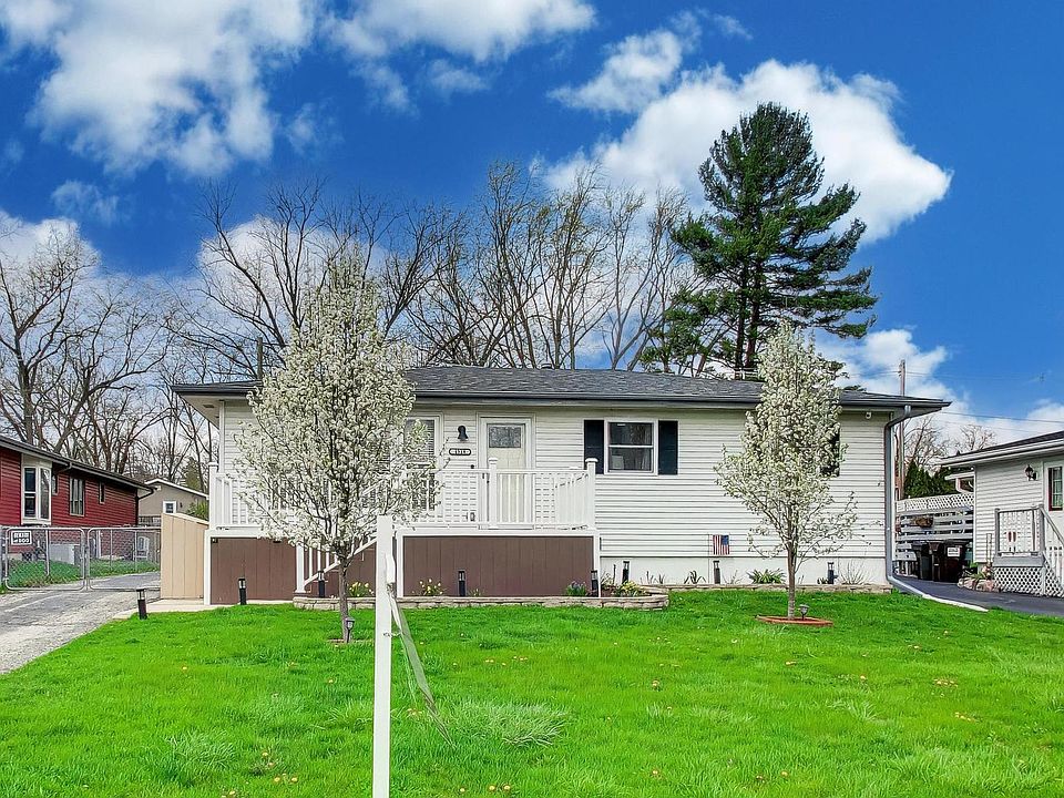 1st image of 4318 Sioux Ln