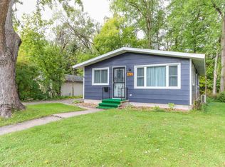 622 Berlin St, Waupaca, WI 54981
