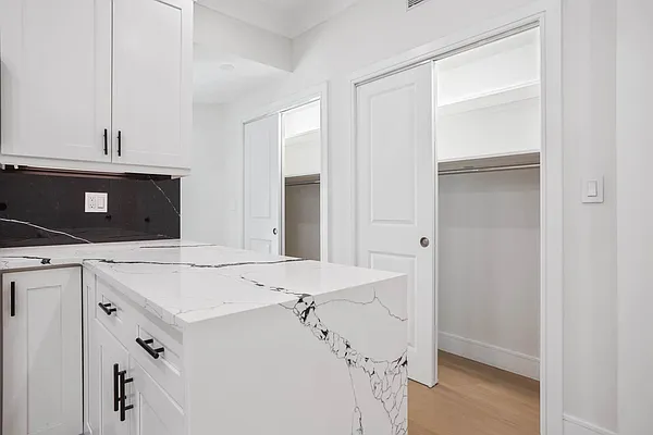 Rented by Kole Group | media 24