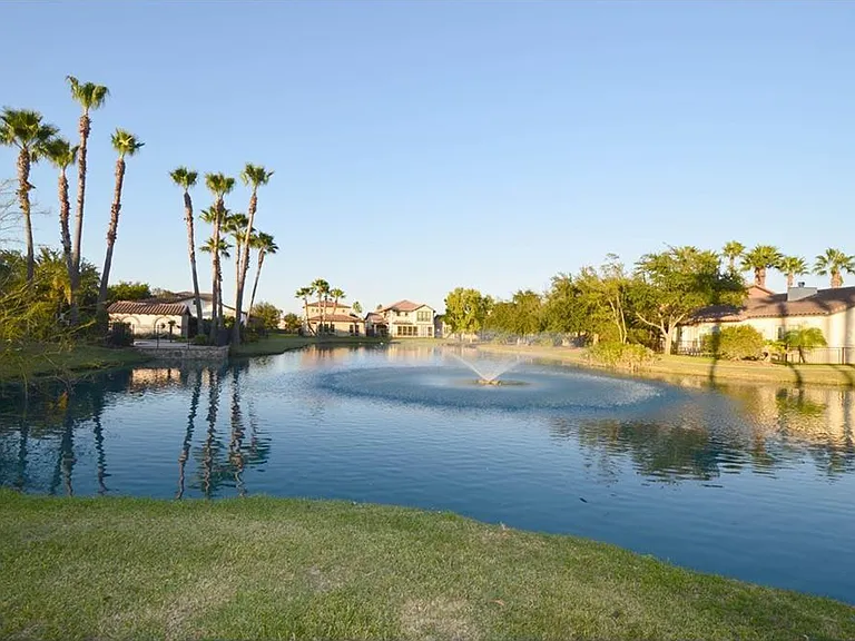 3600 Denia Ct — Photo 4