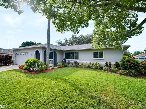 318 SE 23rd Terrace Cpe, Cape Coral, FL 33990