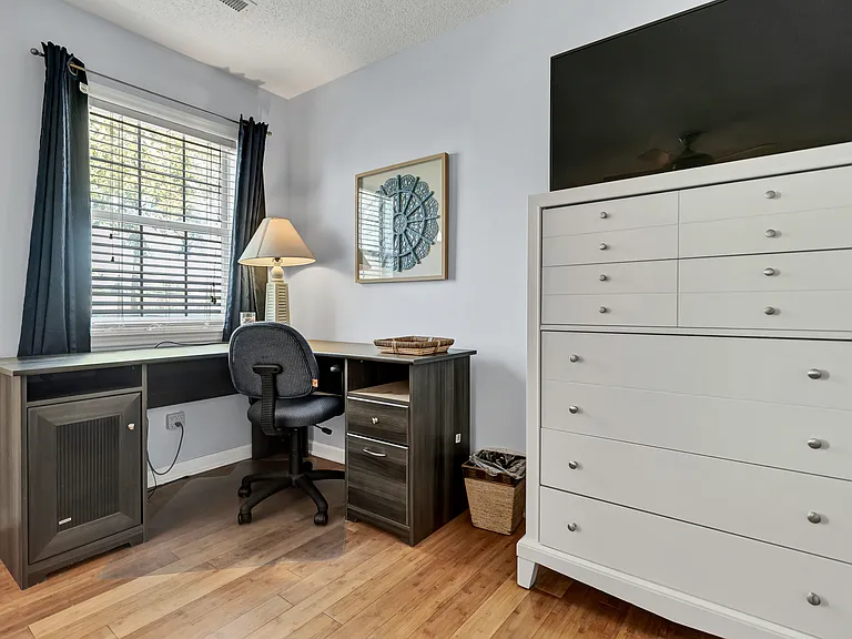 405 Cape Fear Blvd — Photo 20