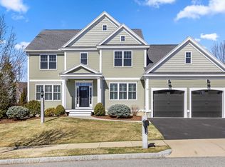 21 Winship Dr, Stoneham, MA 02180