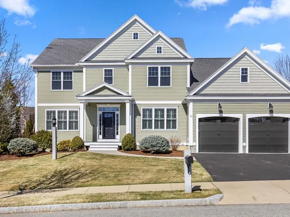 21 Winship Dr, Stoneham, MA 02180