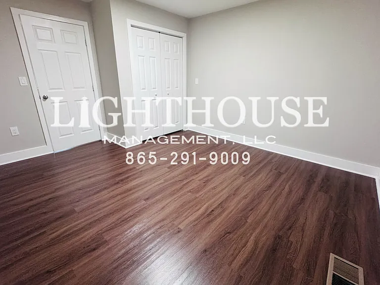 5102 McIntyre Rd — Photo 3