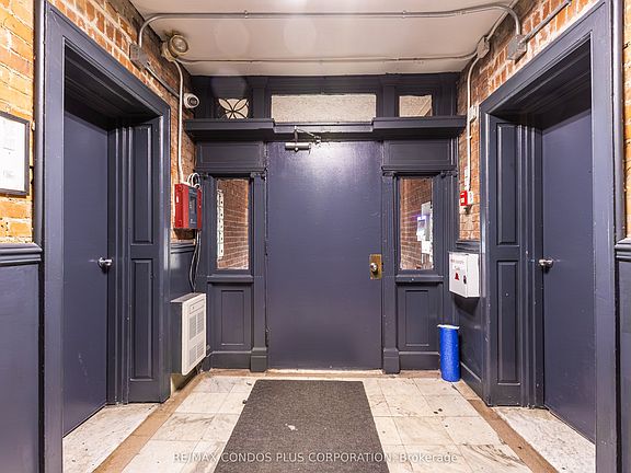 2nd image of 225 Gladstone Ave #103