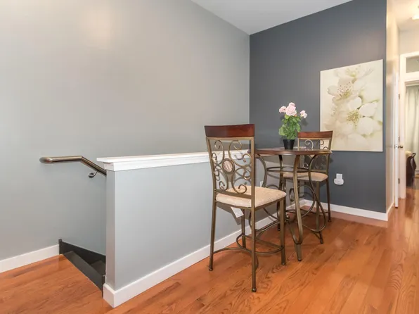 224 N Camac St #1C, Philadelphia, PA 19107
