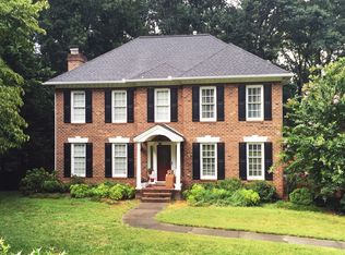 4865 Selwyn Dr, Winston Salem, NC 27104