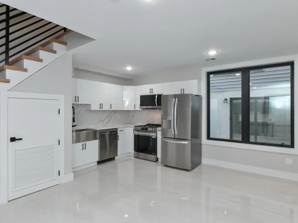 221 Columbia Avenue image 24 of 32