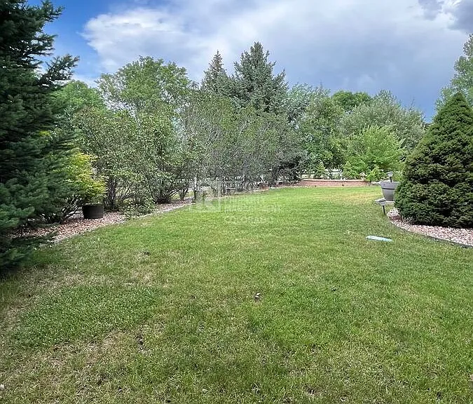 2511 Glendale Ct — Photo 23