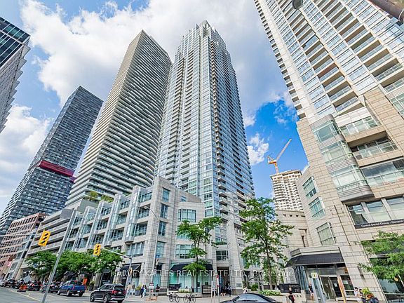 4th image of 2191 Yonge St #504