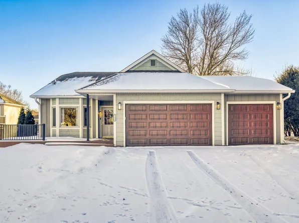 7611 Hilo Ln N, Forest Lake, MN 55025