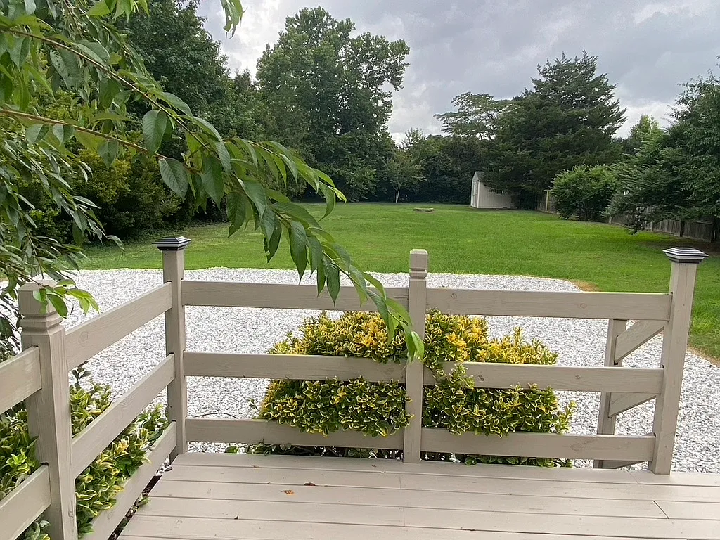 2819 Seaboard Rd — Photo 3