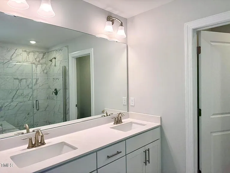 1727 Sweet Gardenia Way — Photo 21