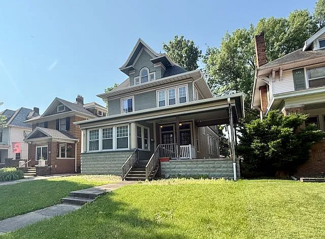 1508 W Columbia Ter #2