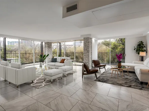 3310 Fairmount St APT 5D, Dallas, TX 75201