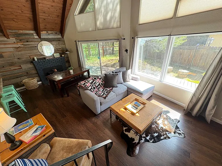1413 Friant Dr — Photo 13