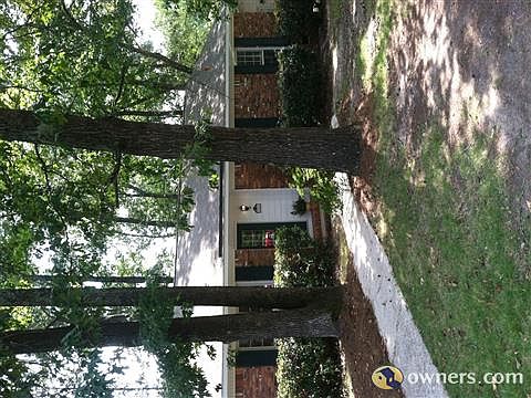 Great schools and move-in ready!