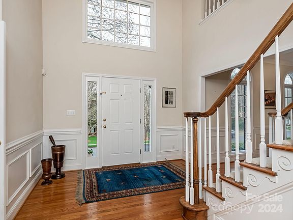 4th image of 6620 Morrowick Circle Dr
